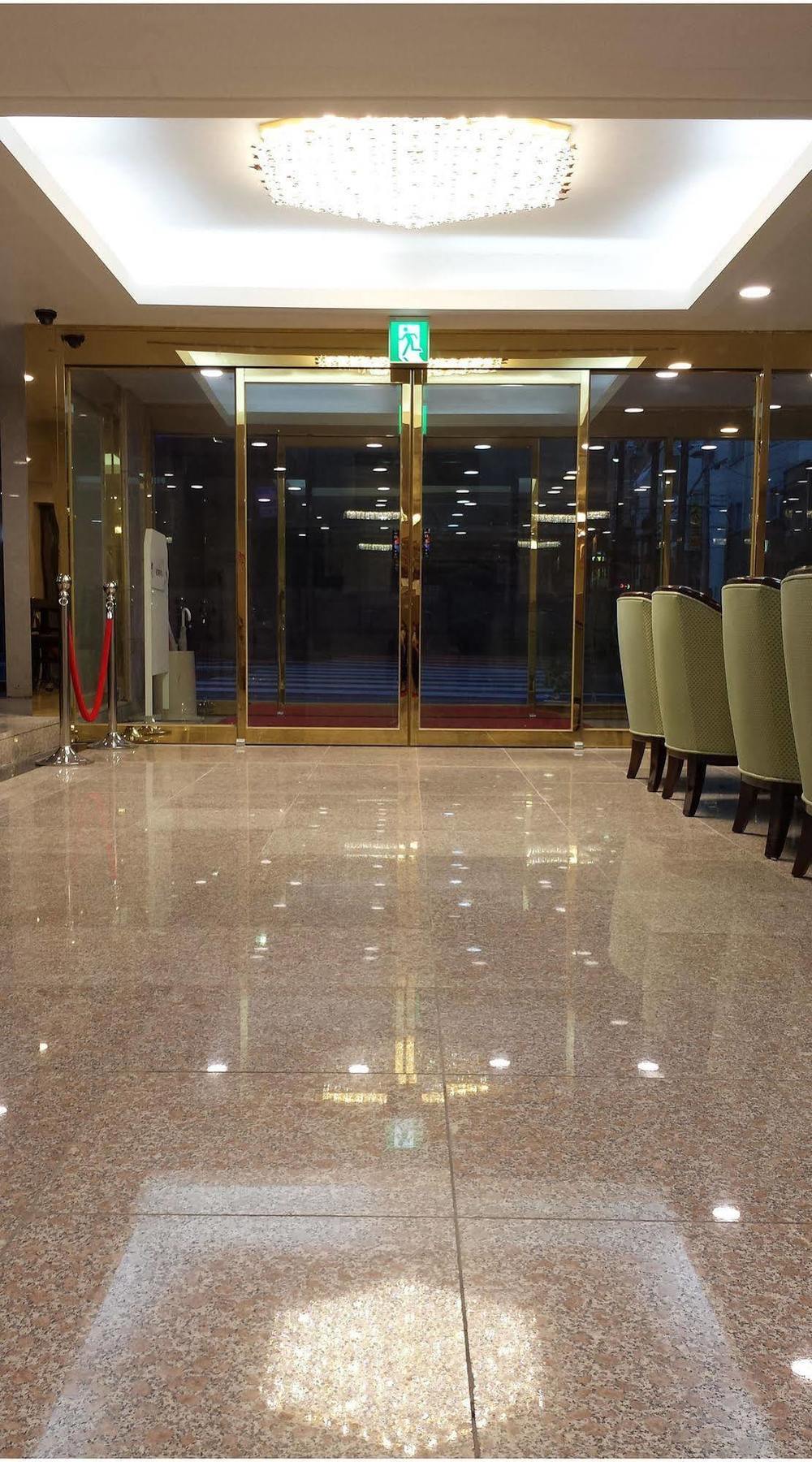 Hotel Osaka Keiko Kültér fotó